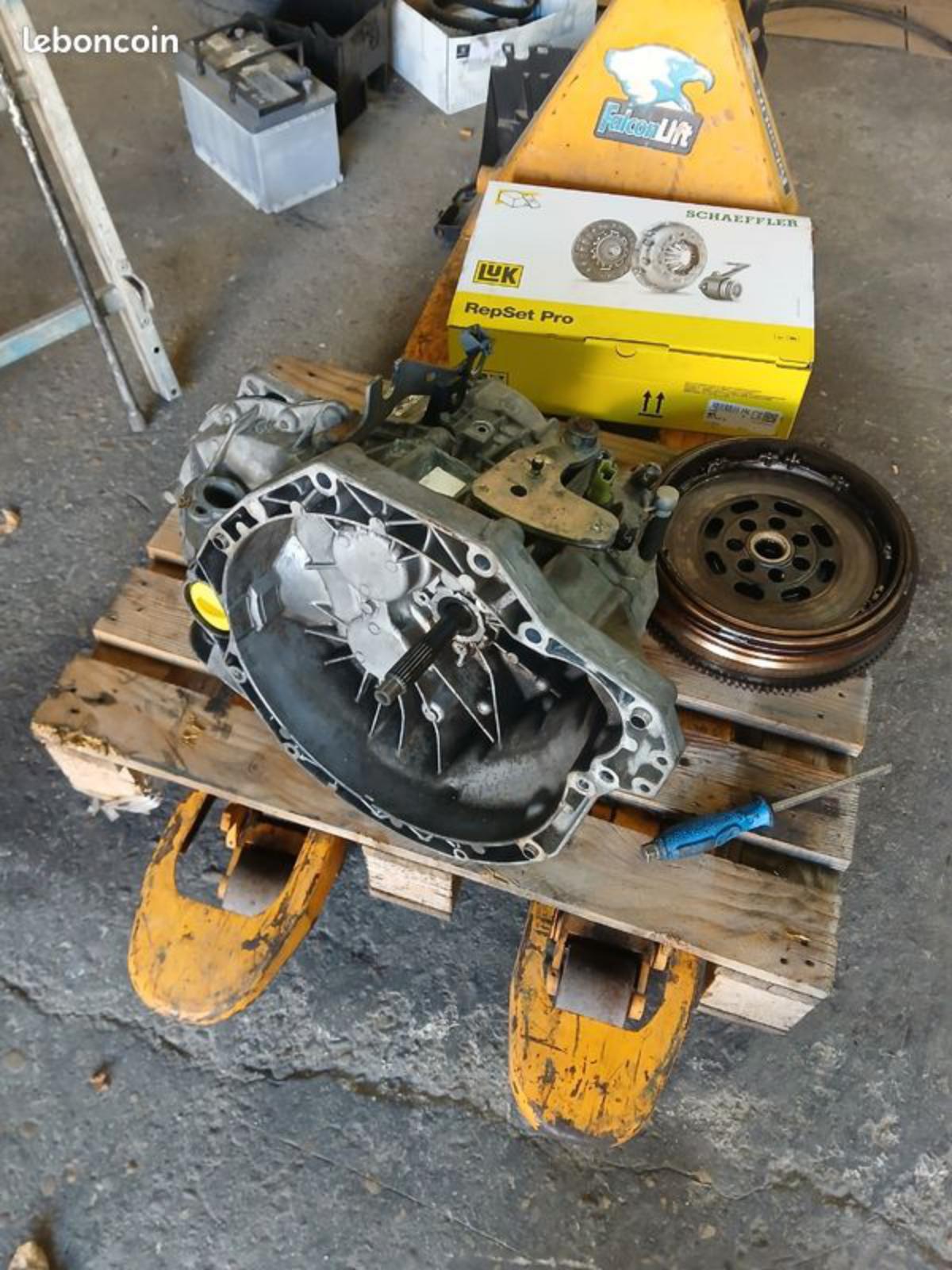 Boîte vitesse PK6 Renault+ kit embrayage